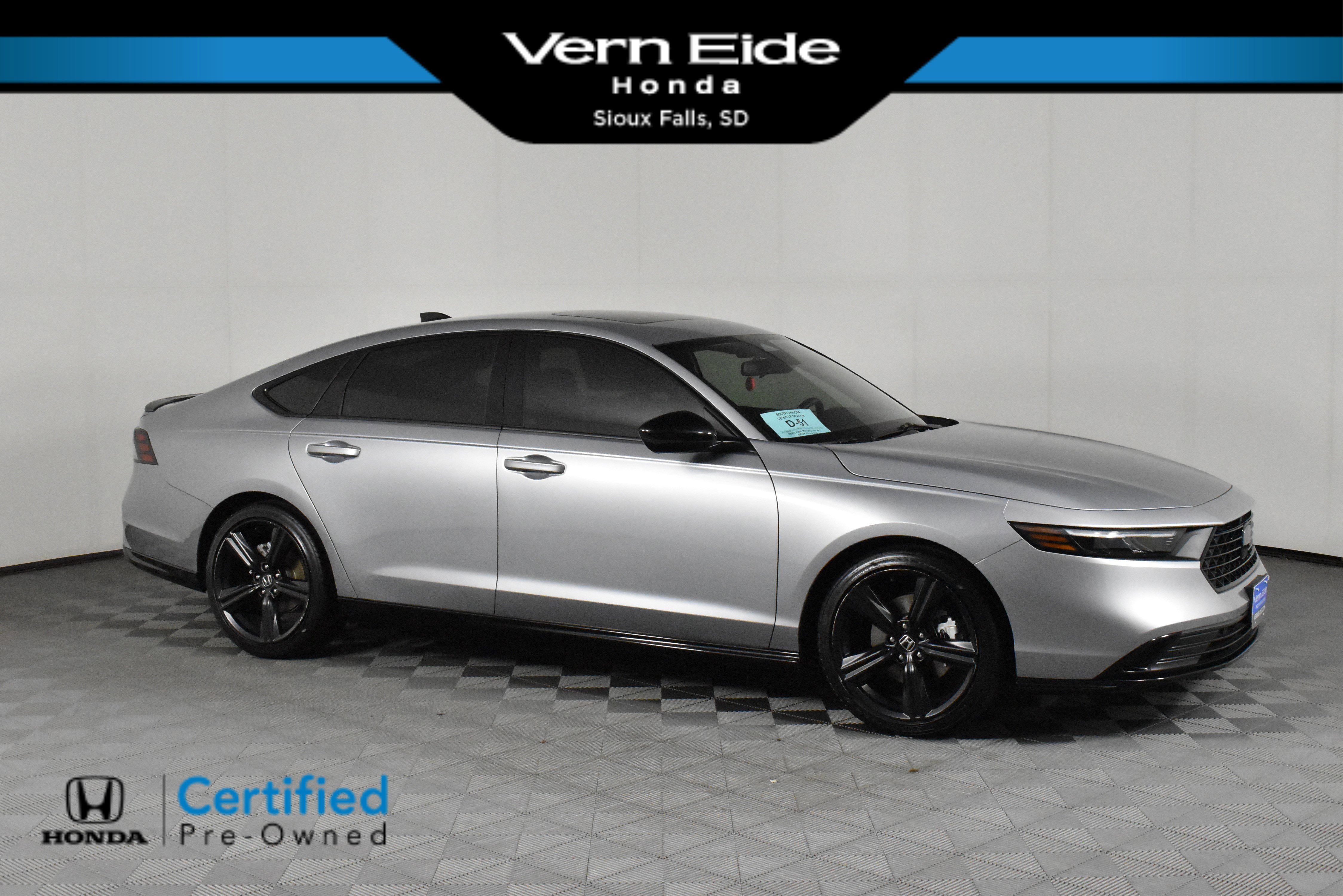 2023 Honda Accord Hybrid Sport-L's photo