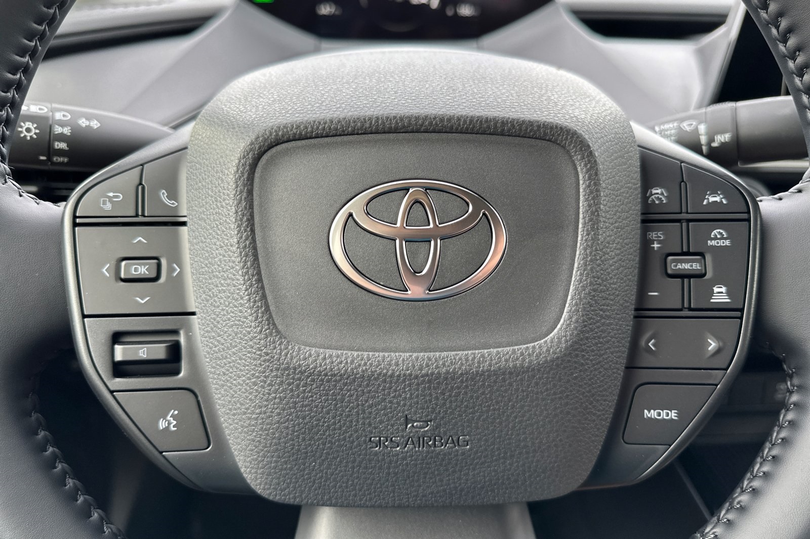 2026 Toyota Prius LE photo 24