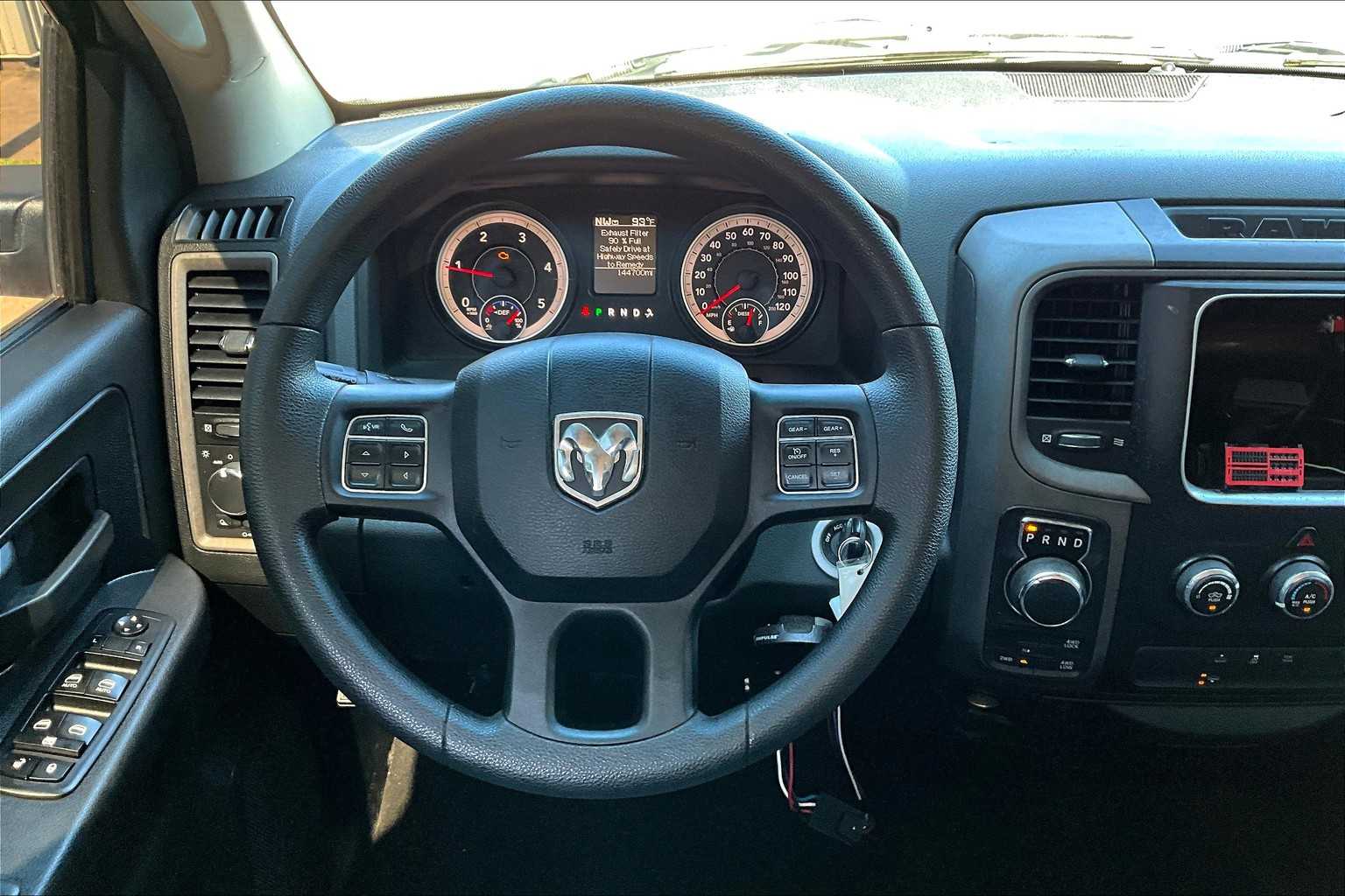 2015 Ram 1500 Tradesman photo 5