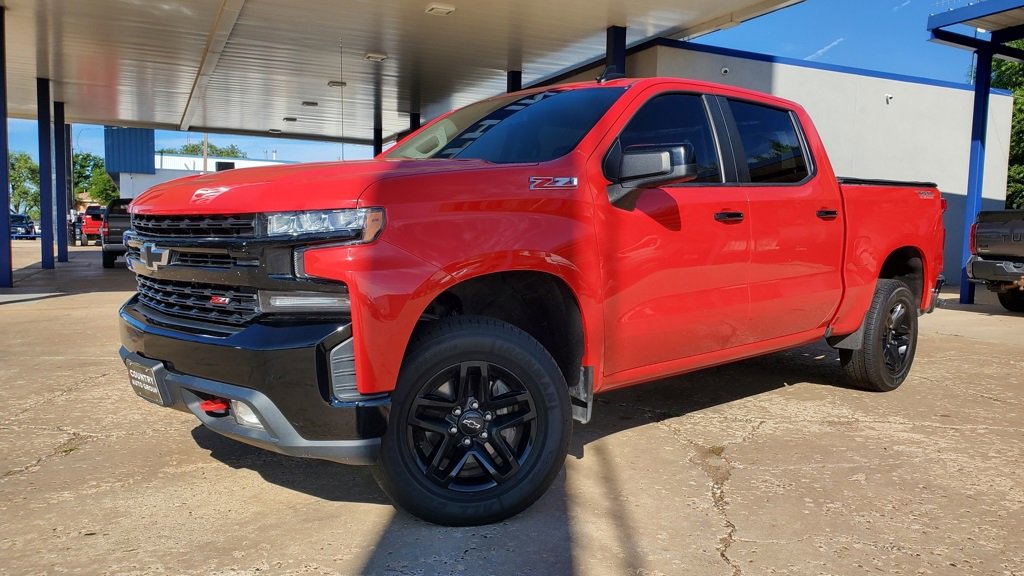 2019 Chevrolet Silverado 1500 LT Trail Boss photo 2