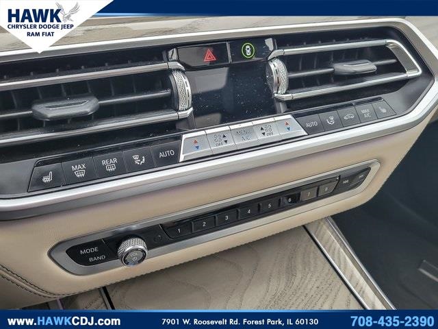 2019 BMW X7 - Image 17