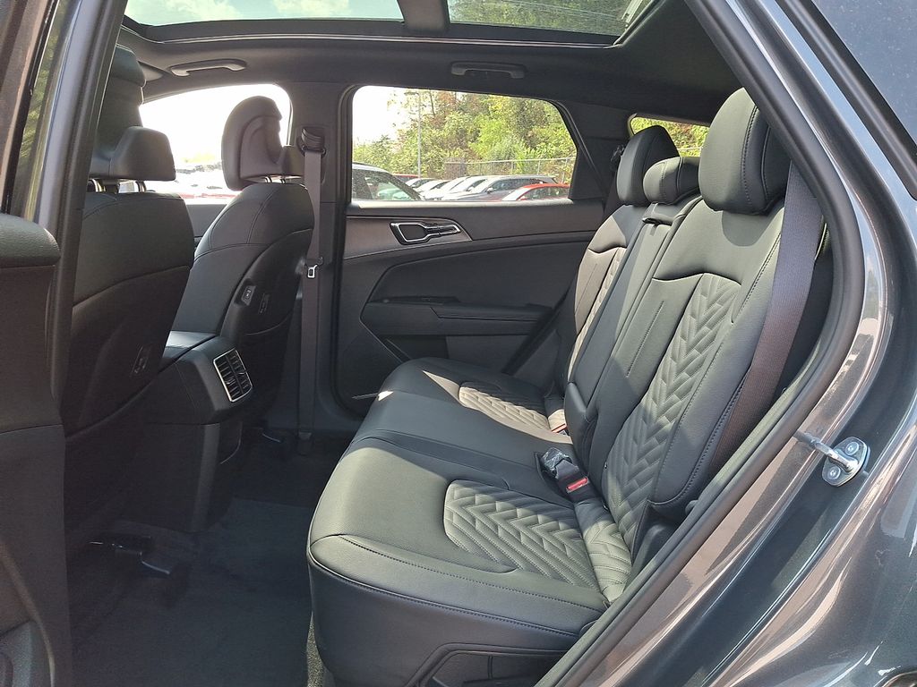 2026 Kia Sportage Hybrid X-Line photo 8