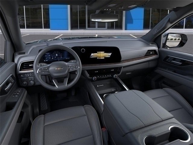 2025 Chevrolet Suburban Premier photo 15