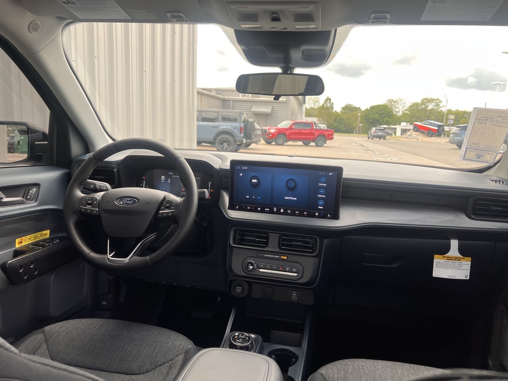 2025 Ford Maverick XLT photo 35
