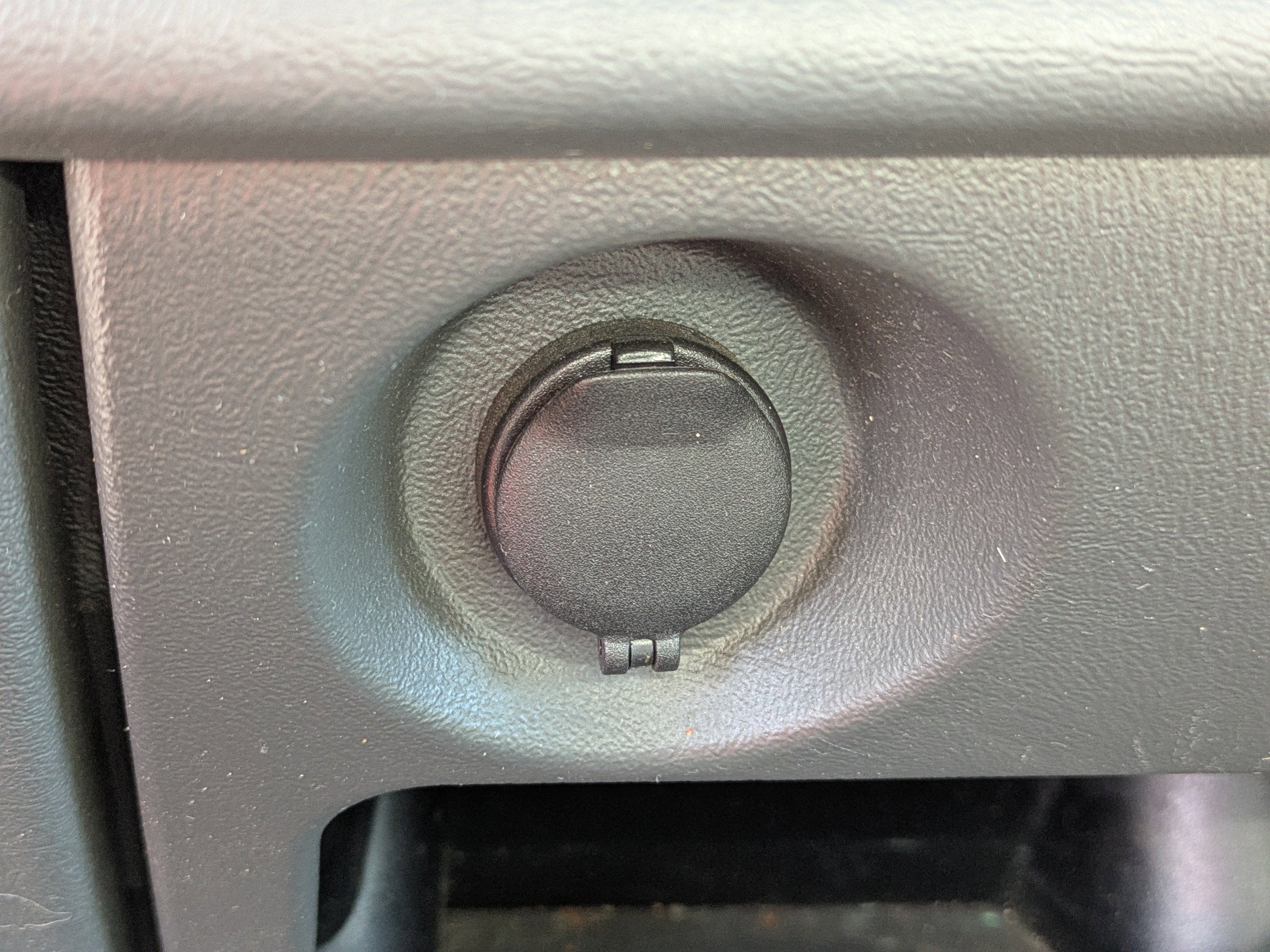 2004 Chevrolet Avalanche photo 19