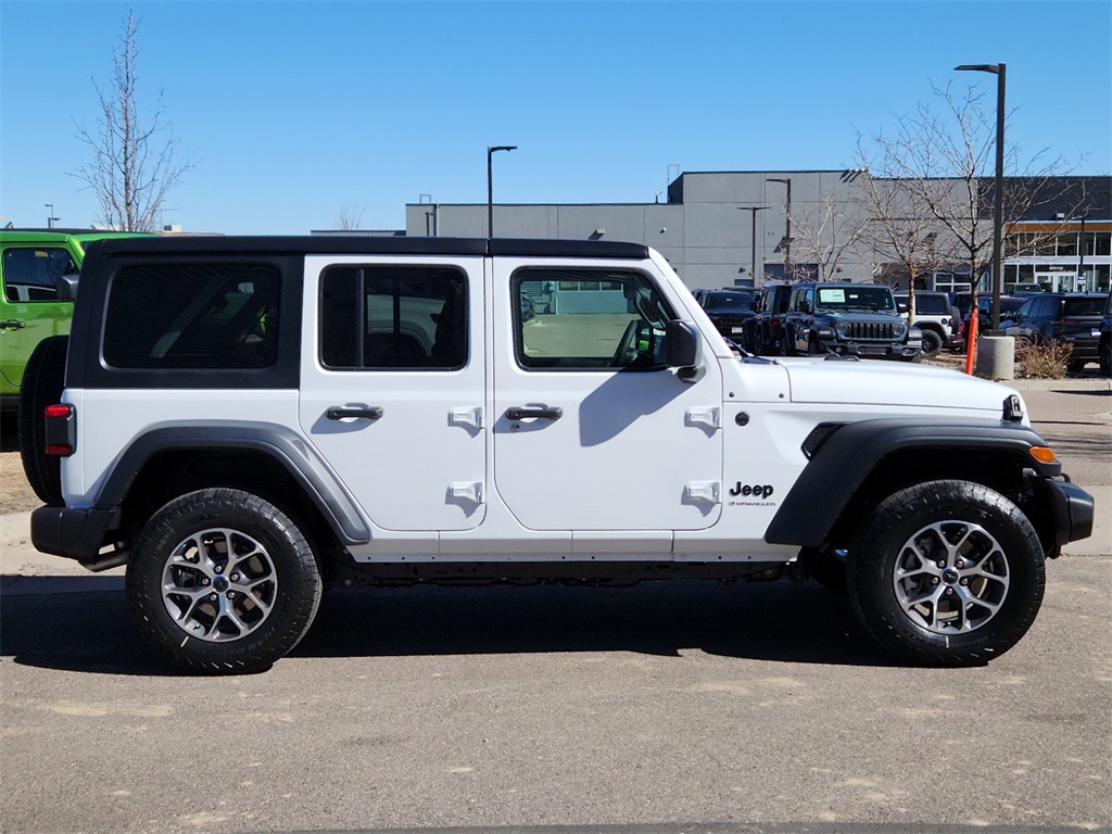2025 Jeep Wrangler Sport S photo 4