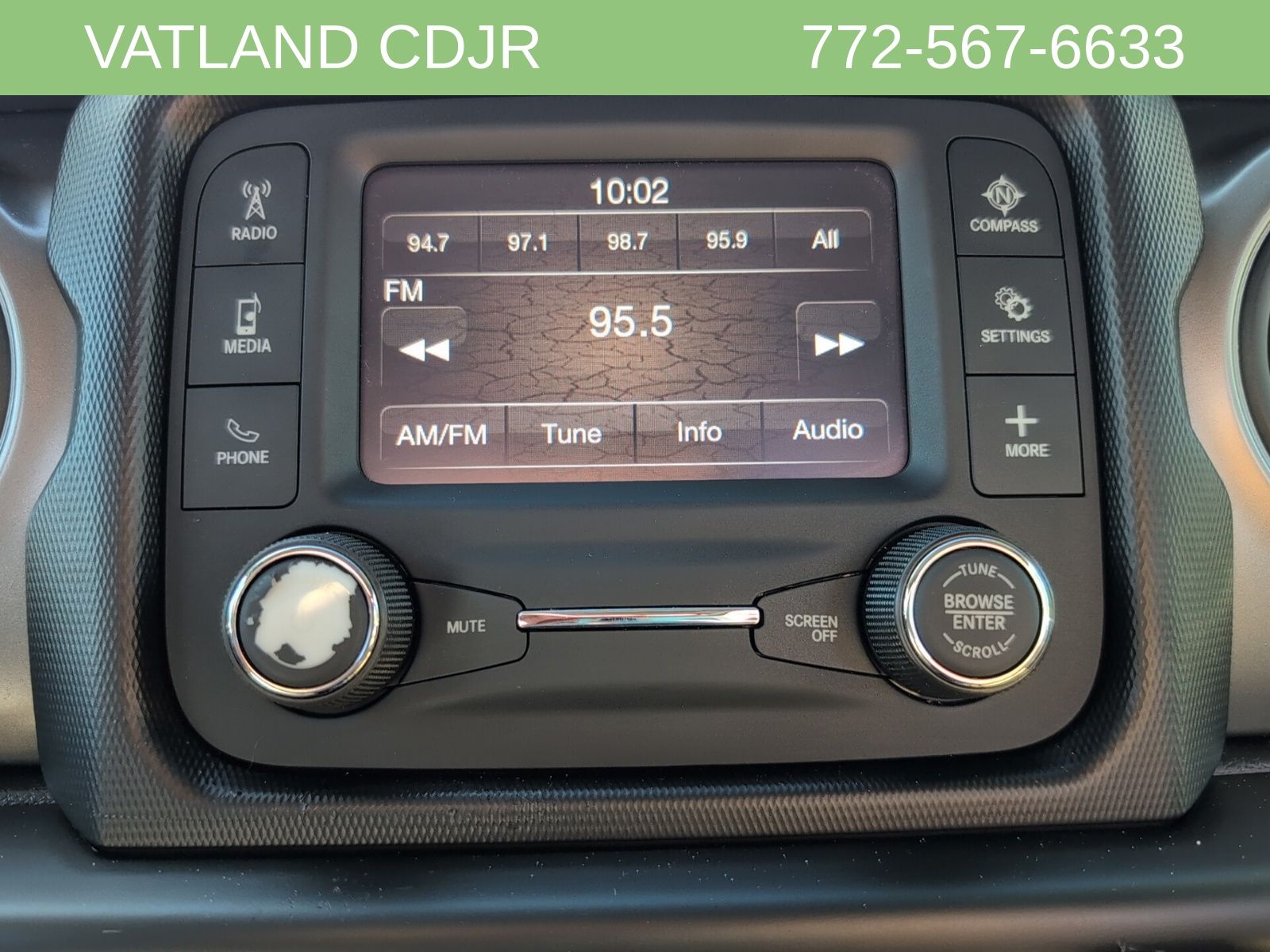 2021 Jeep Wrangler Sport photo 18