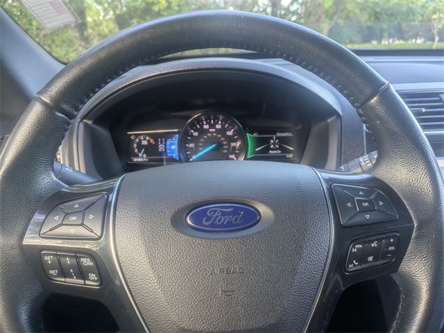 2018 Ford Explorer Limited photo 12