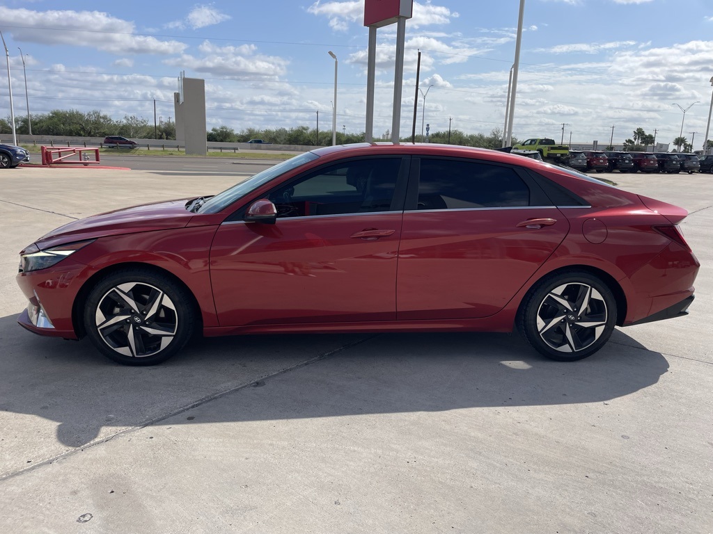 2021 Hyundai Elantra Limited photo 2