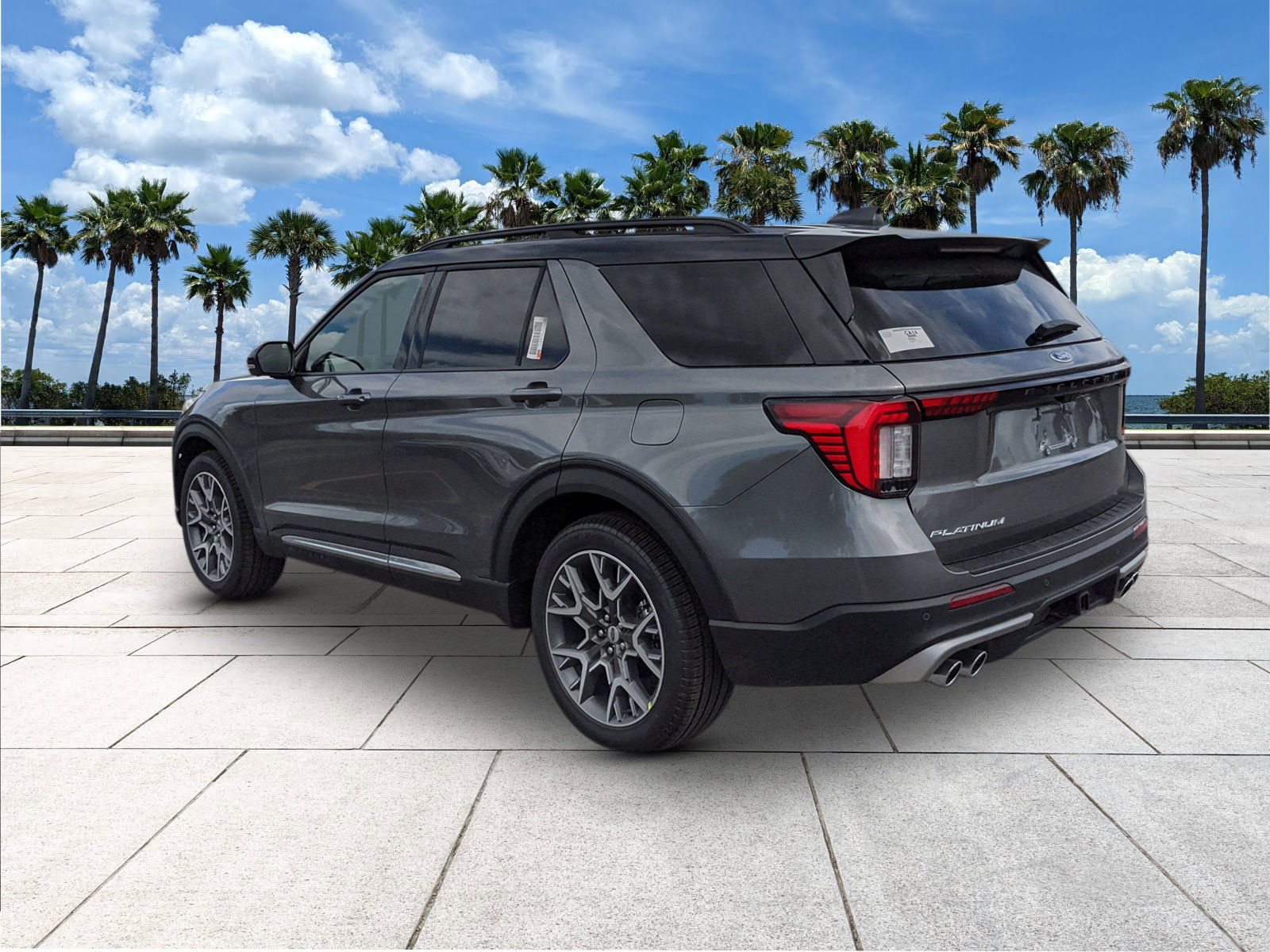 2025 Ford Explorer Platinum photo 4