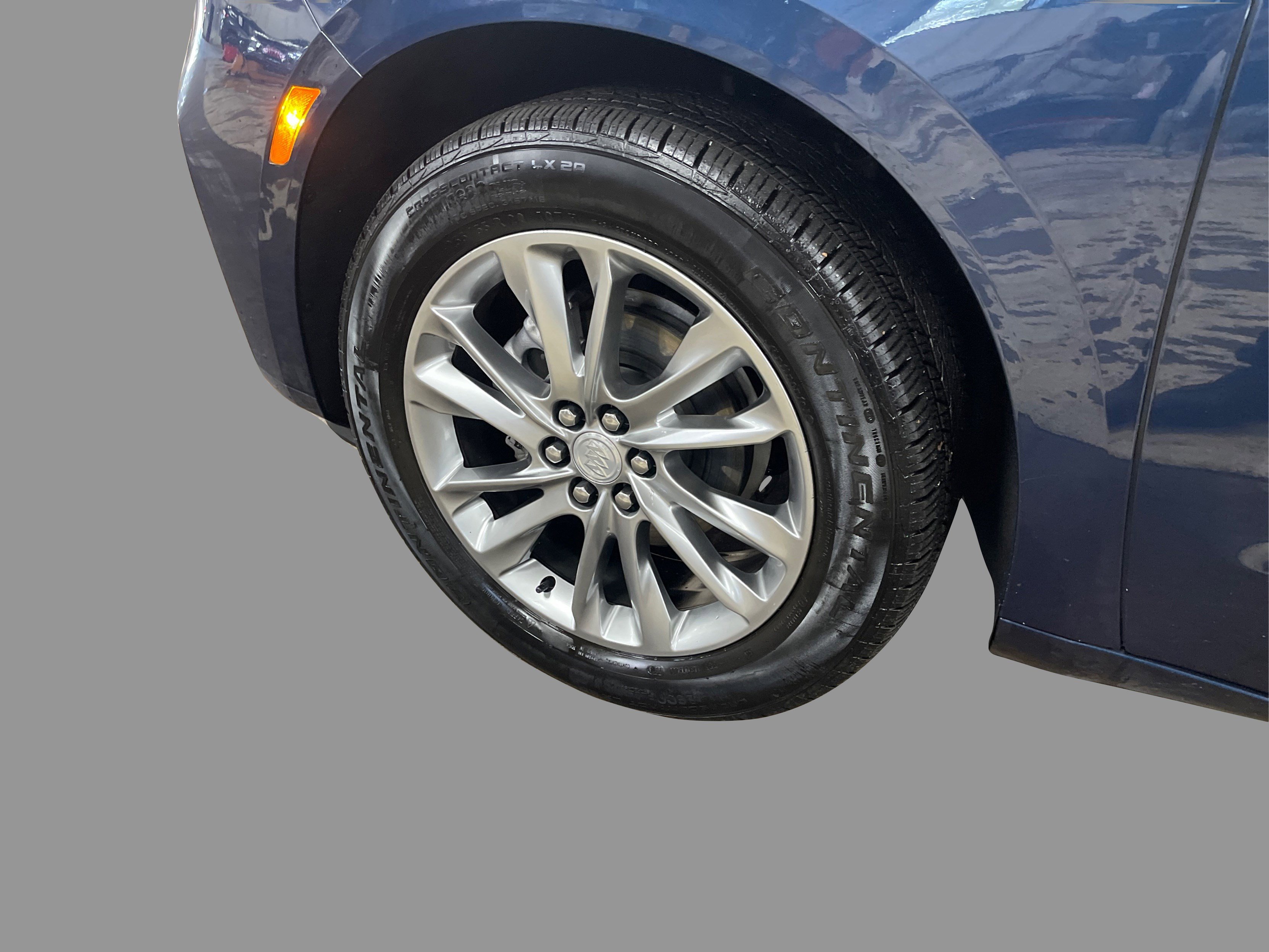 2022 Buick Enclave Avenir photo 13