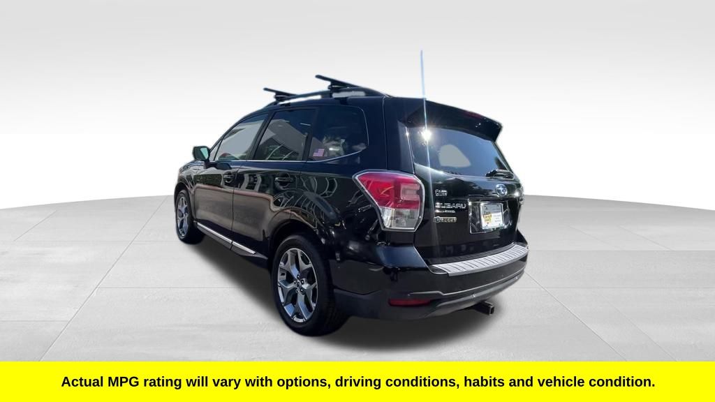 2017 Subaru Forester 2.5i Touring photo 6