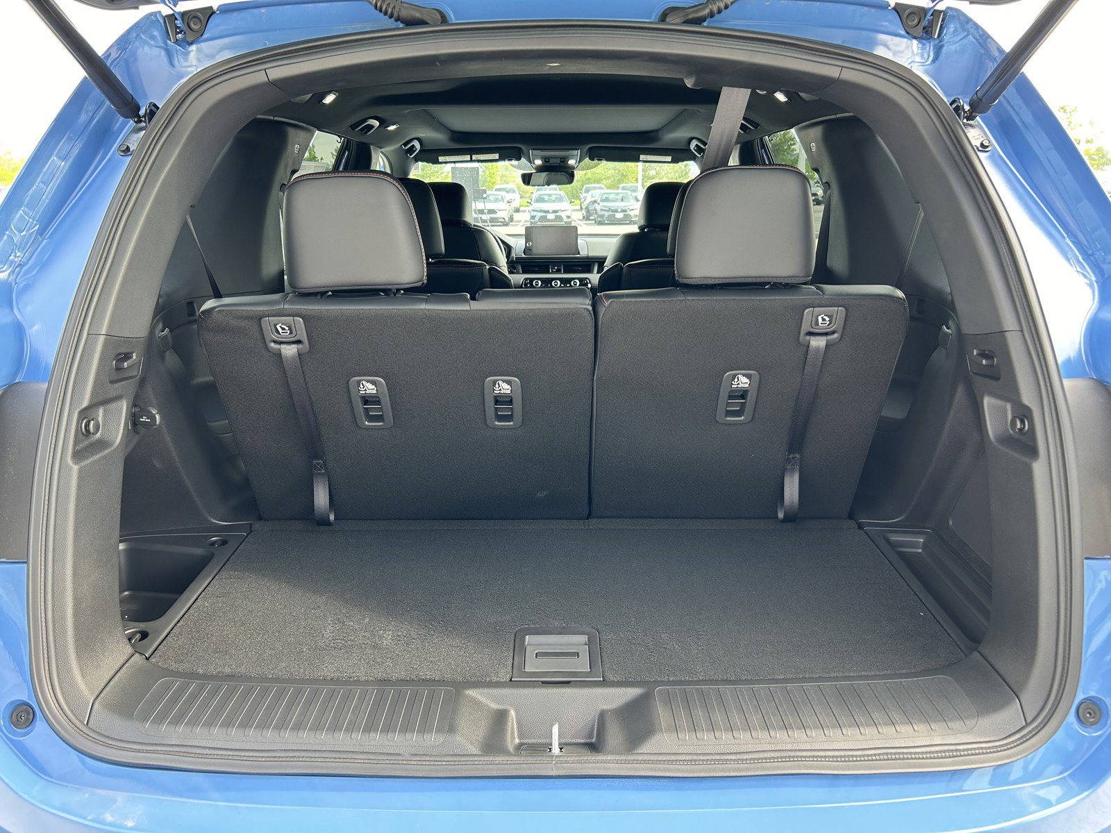 2025 Honda Pilot TrailSport photo 13