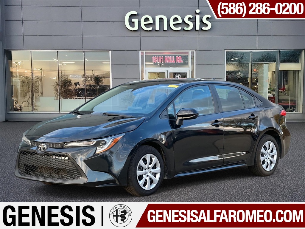 2022 Toyota Corolla LE's photo