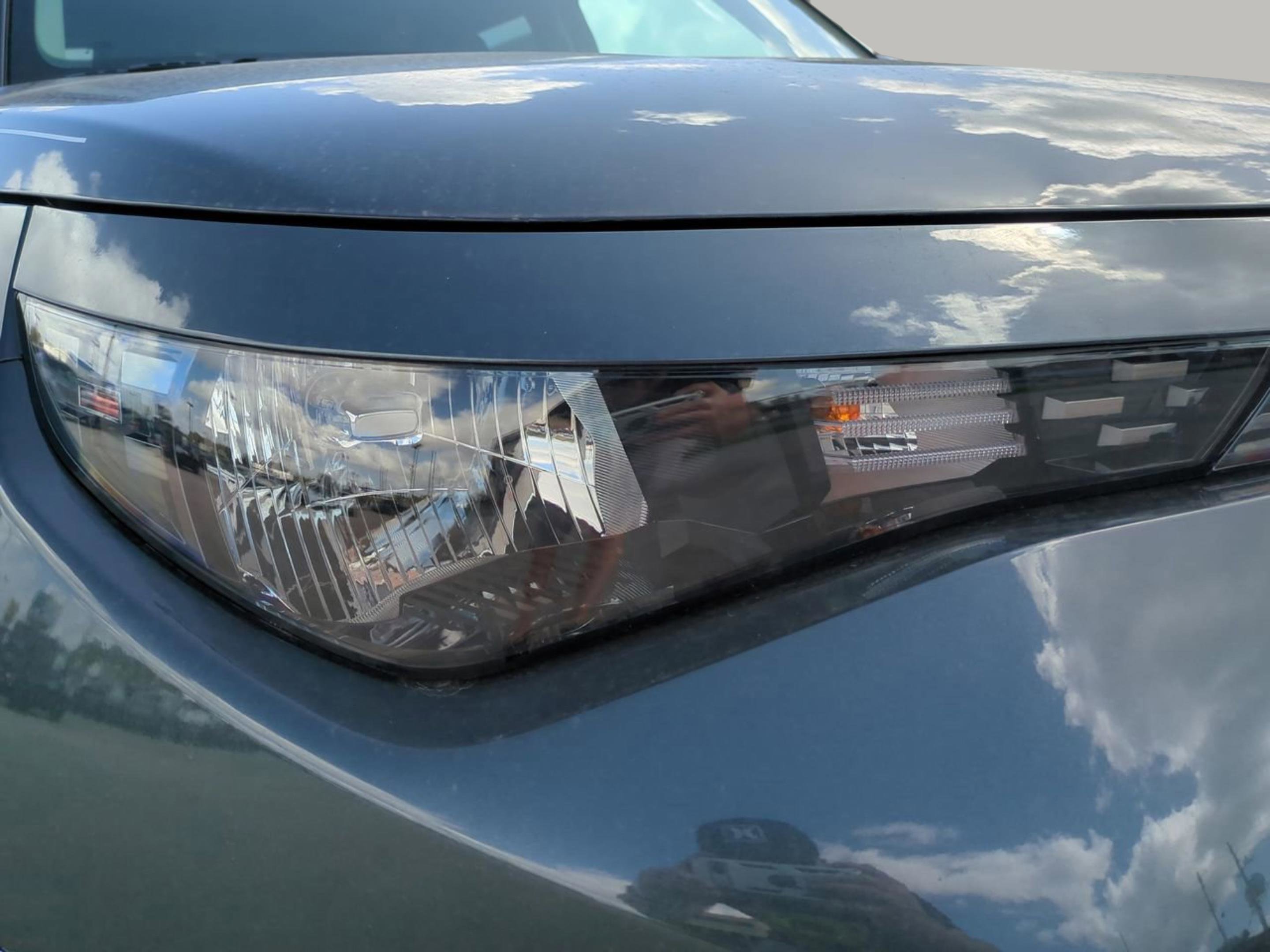 2025 Kia Soul GT-Line photo 9