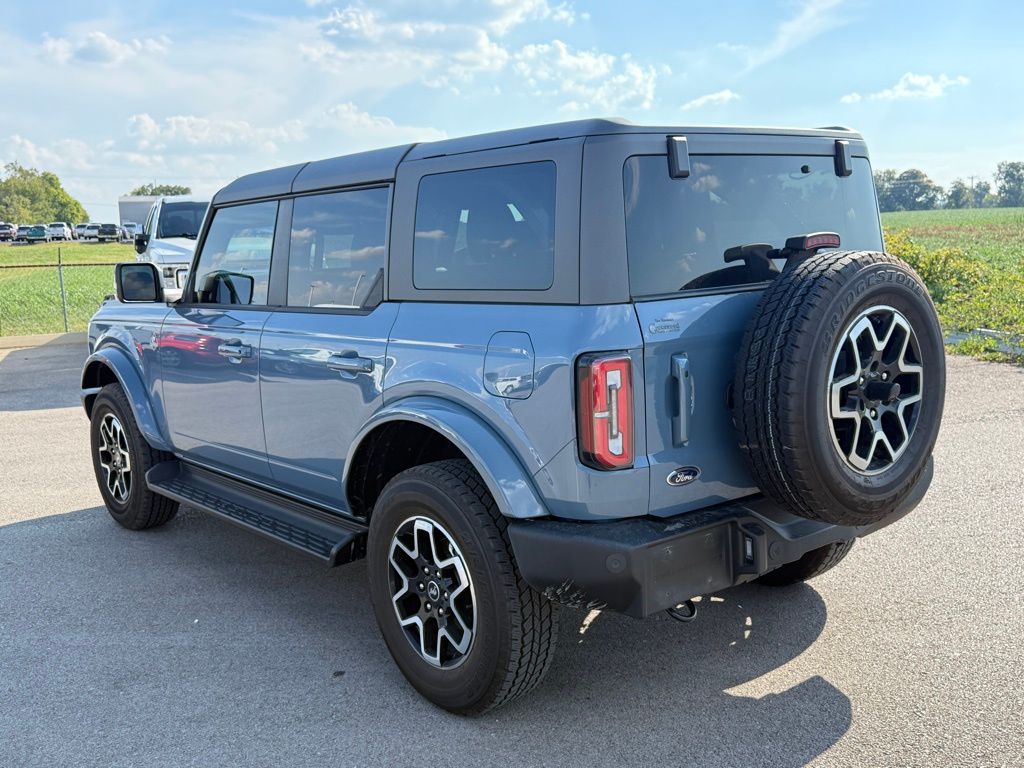 2025 Ford Bronco Outer Banks photo 19