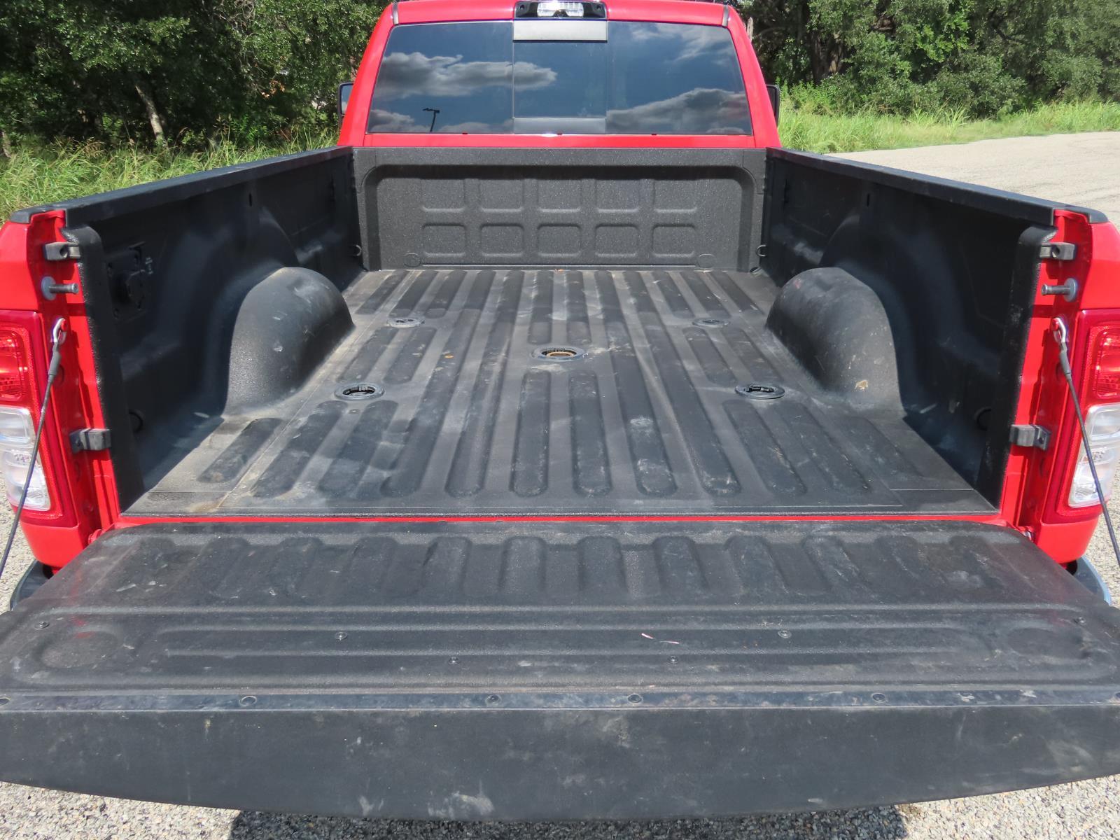 2024 Ram 2500 Tradesman photo 17