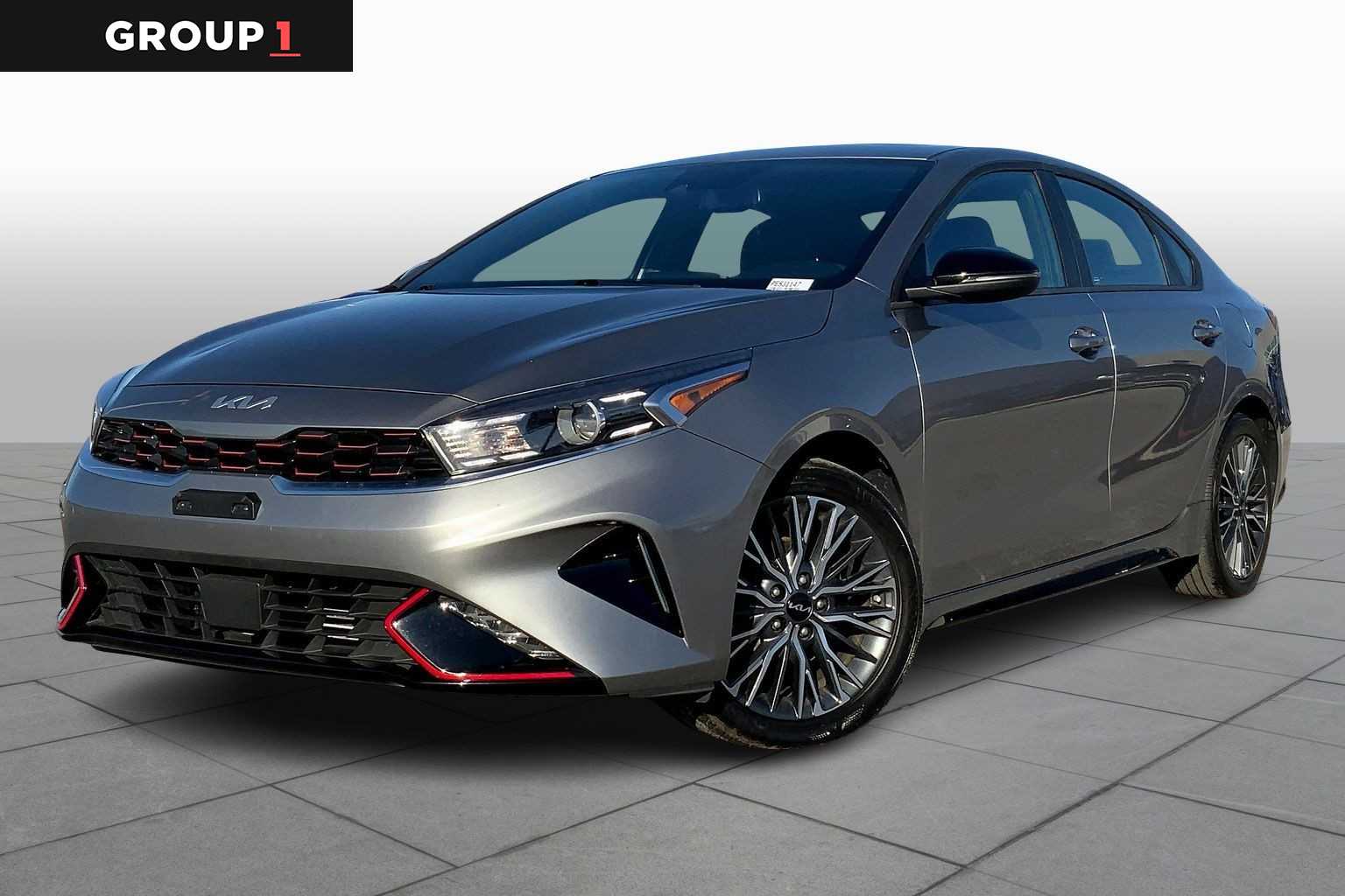 2023 Kia Forte GT-Line's photo