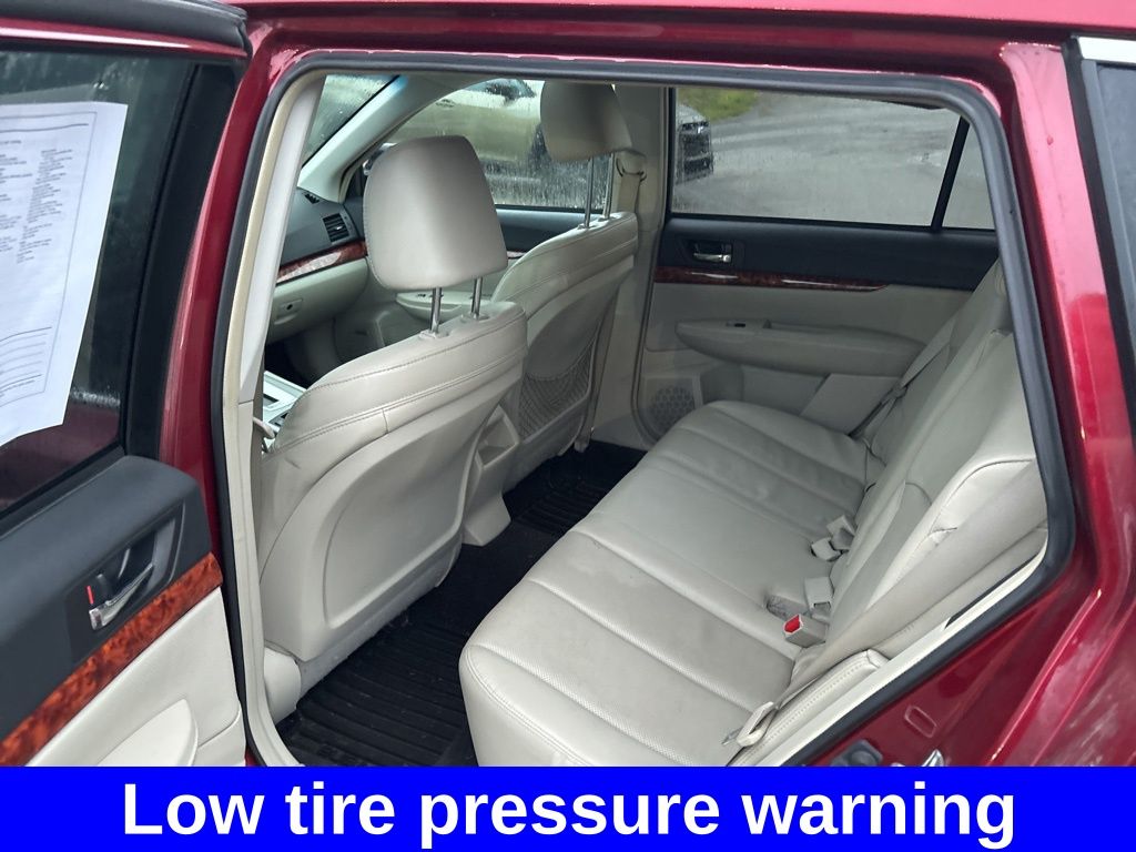 2011 Subaru Outback 2.5i photo 26
