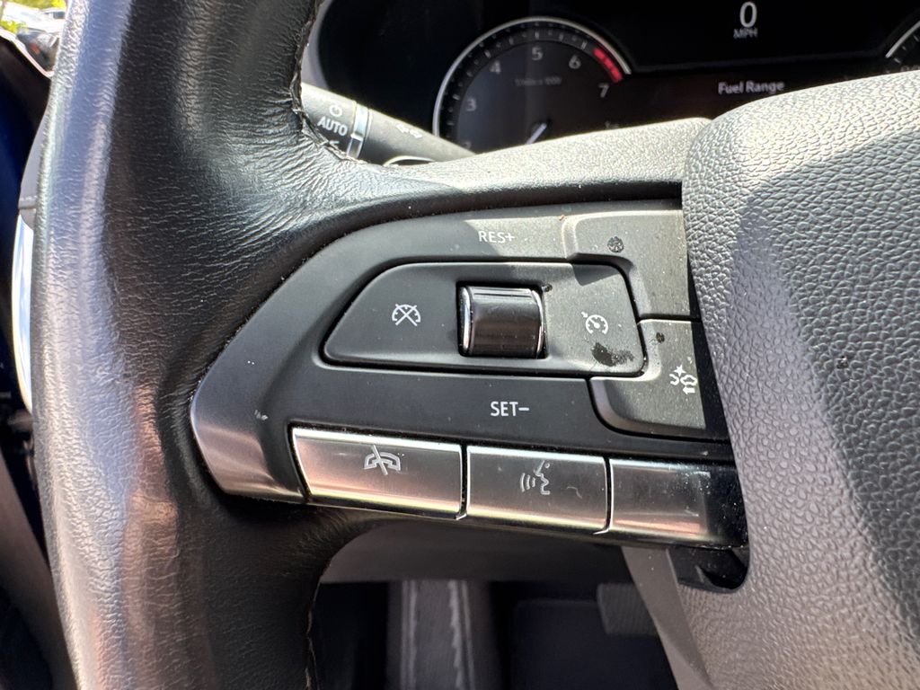 2023 Cadillac XT4 Premium Luxury photo 24