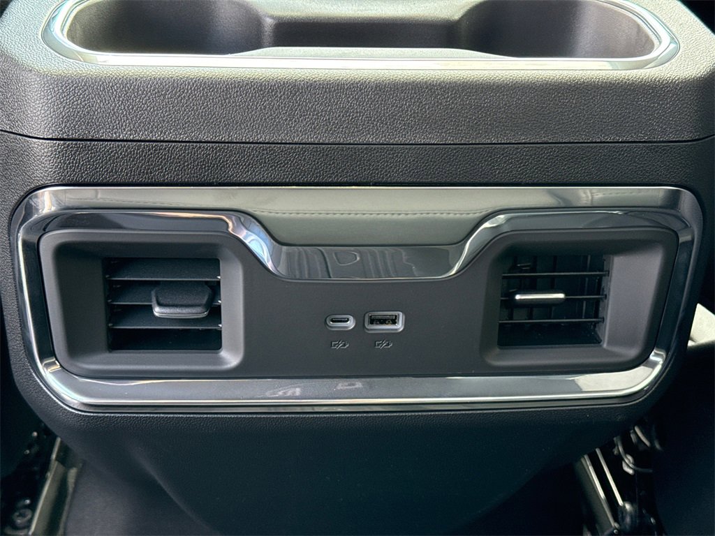 2026 GMC SIERRA - Image 30