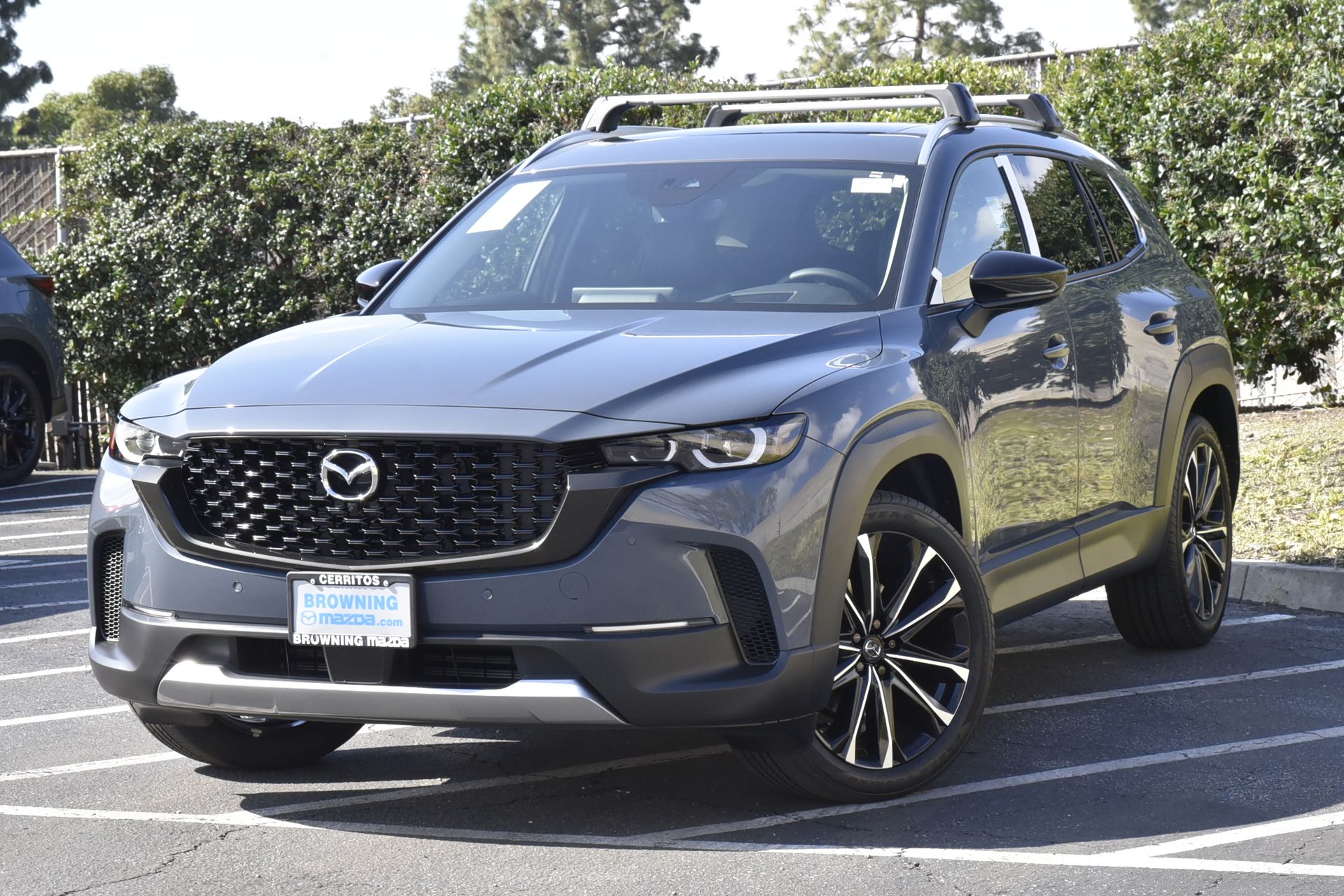 2025 Mazda CX-50 Premium Plus's photo