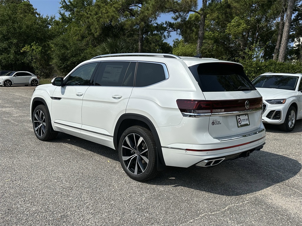 2026 Volkswagen Atlas SEL Premium R-Line photo 3
