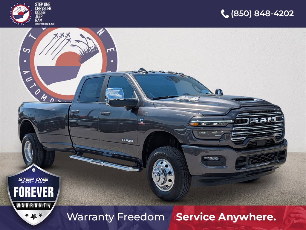 2025 RAM Ram 3500 Pickup Laramie's photo