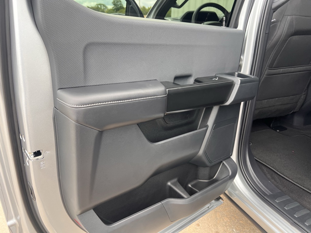 2025 Ford F-150 STX photo 30