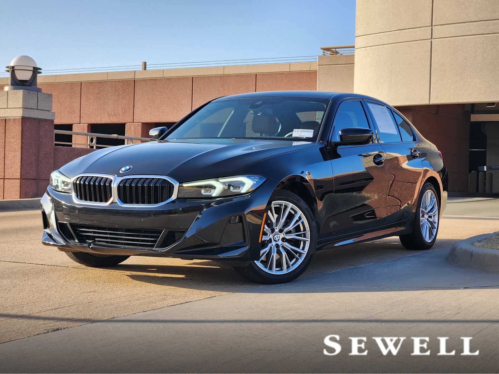 2023 BMW 3 Series 330i