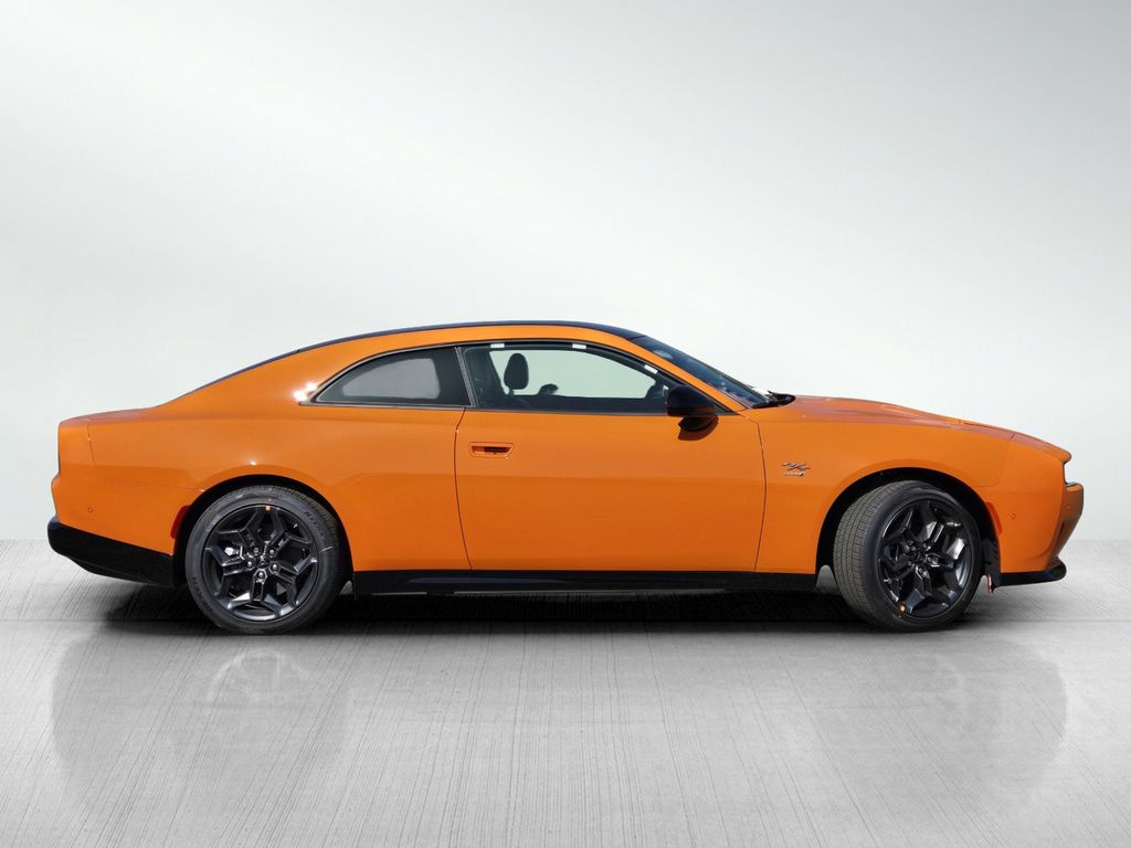 2025 Dodge Charger R/T AWD photo 4