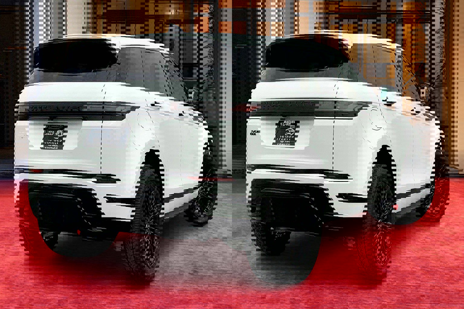 2024 Land Rover Range Rover Evoque Dynamic SE photo 11