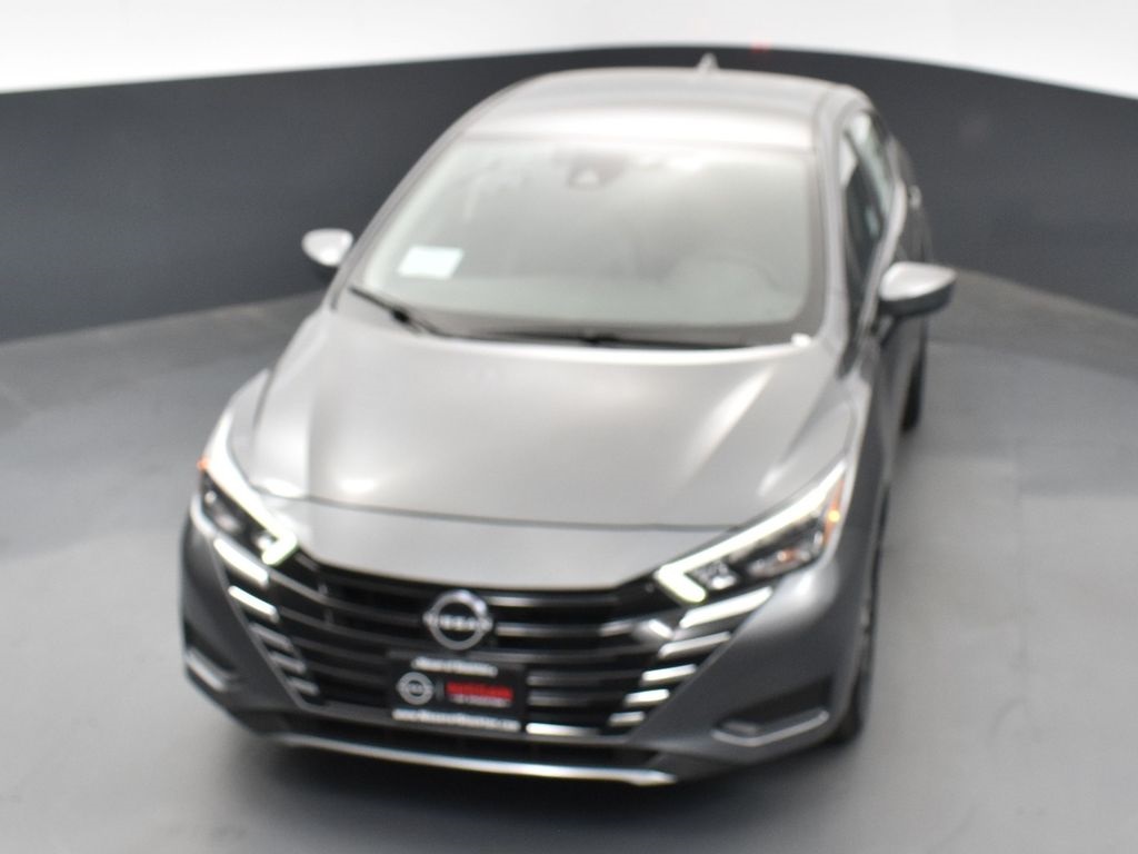 2025 Nissan Versa 1.6 SV photo 42
