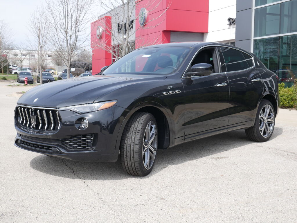 2023 Maserati Levante GT photo 11