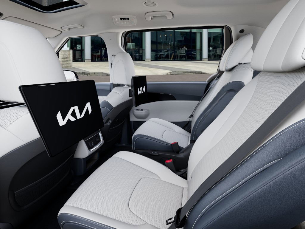 2025 Kia Carnival SX Prestige photo 18