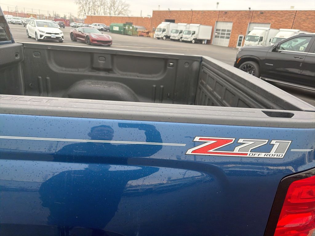 2016 CHEVROLET SILVERADO - Image 3