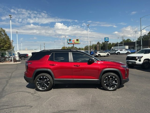 2026 Chevrolet Equinox RS photo 2