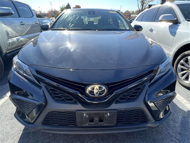 2024 Toyota Camry SE photo 2
