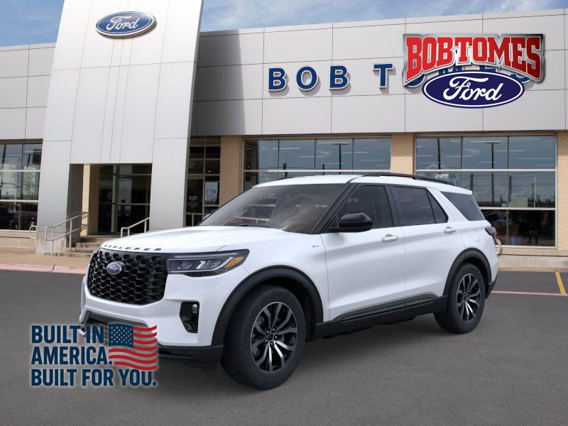 2025 Ford Explorer ST-LINE's photo