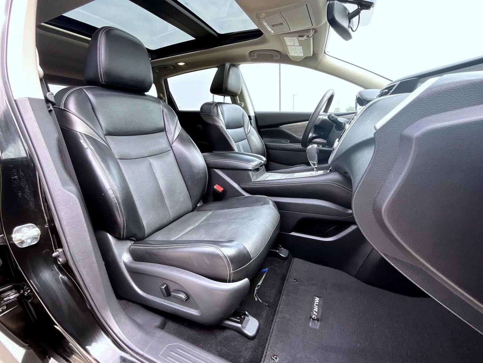 2017 Nissan Murano SL photo 16