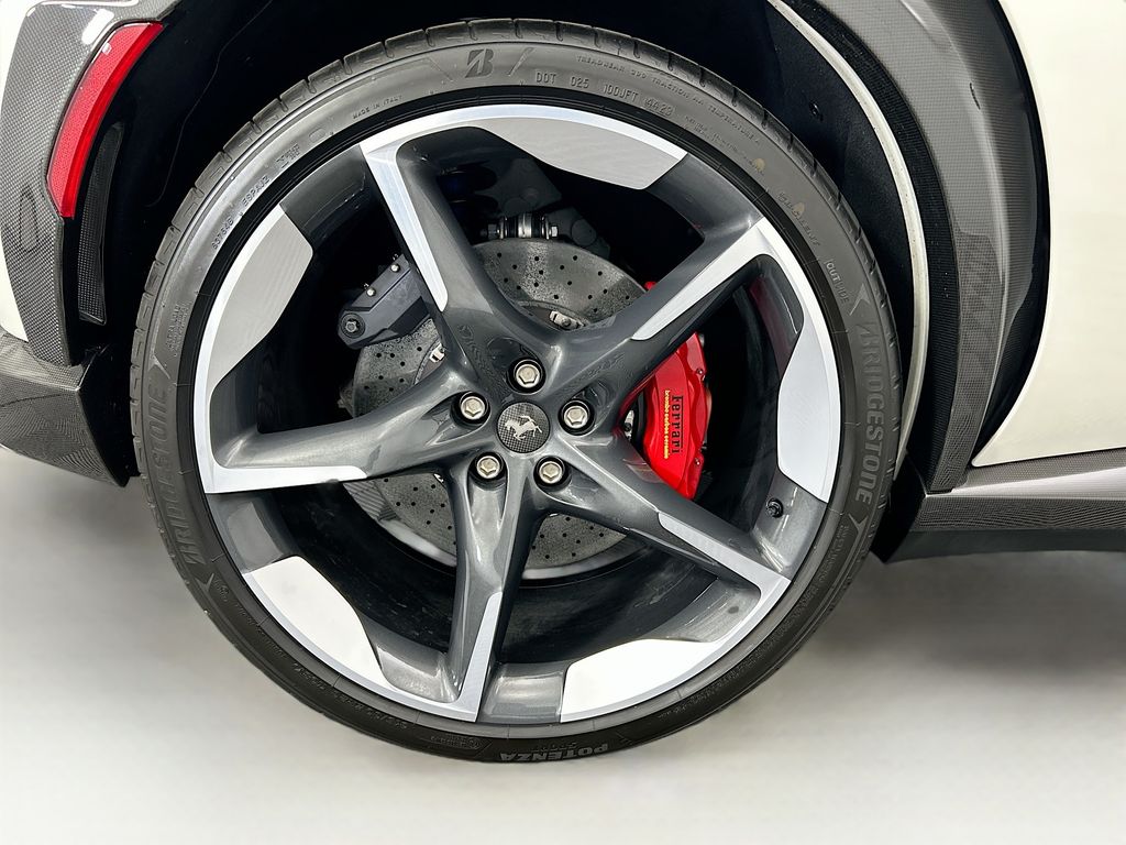 2024 Ferrari Purosangue photo 25