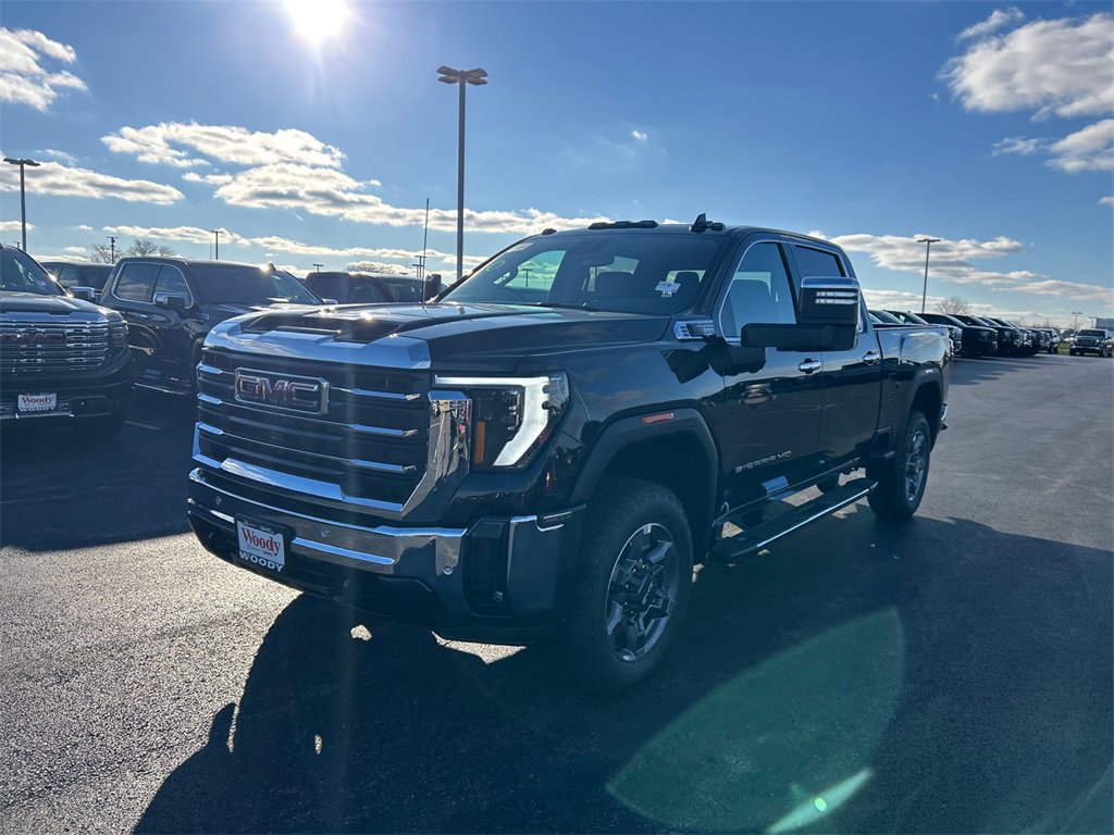 2026 Gmc Sierra HD SLT photo 4