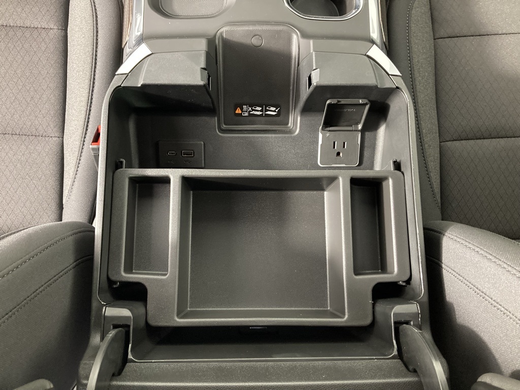 2026 Chevrolet Silverado 1500 LT photo 10