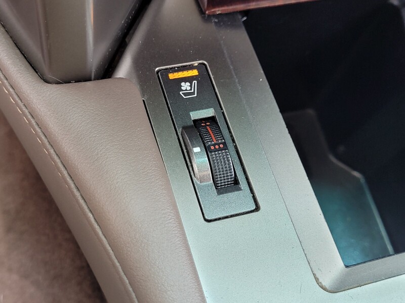 2014 Lexus GX 460 Base photo 21