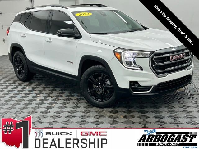 2023 GMC Terrain AT4's photo