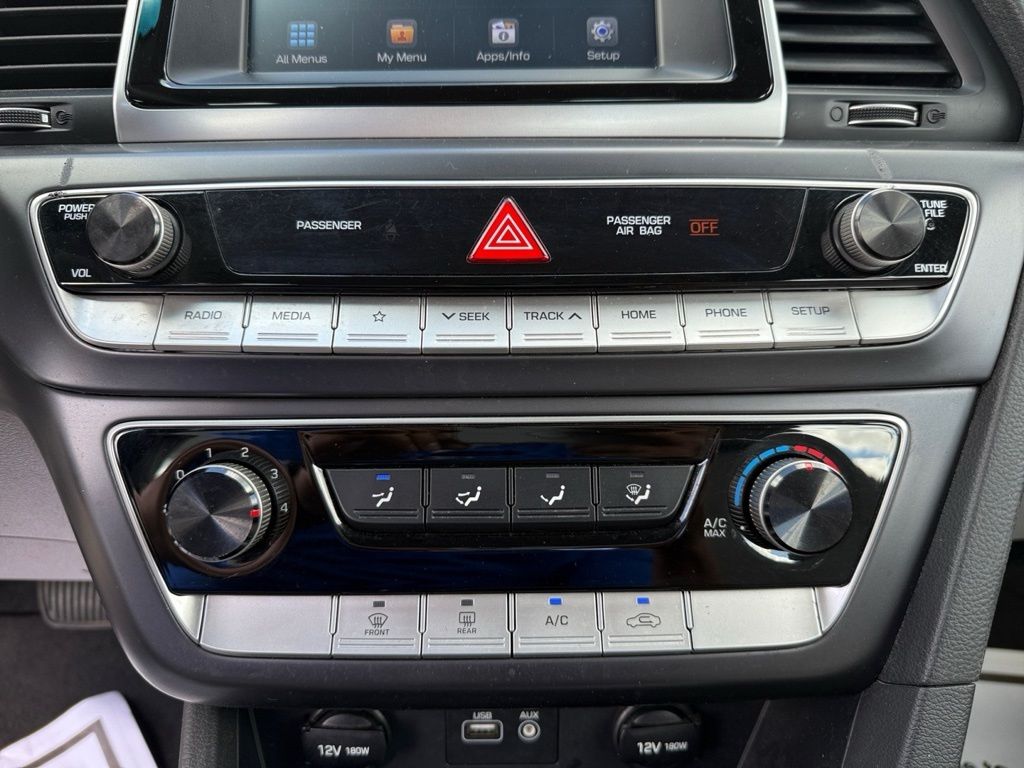 2018 Hyundai Sonata SE photo 24
