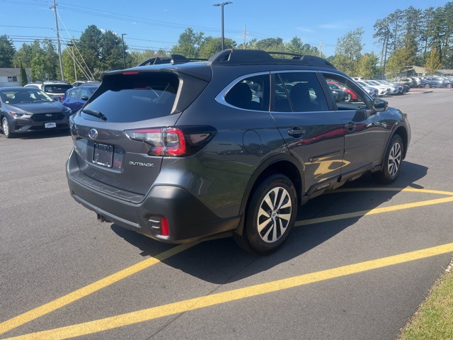 2021 Subaru Outback Premium photo 4