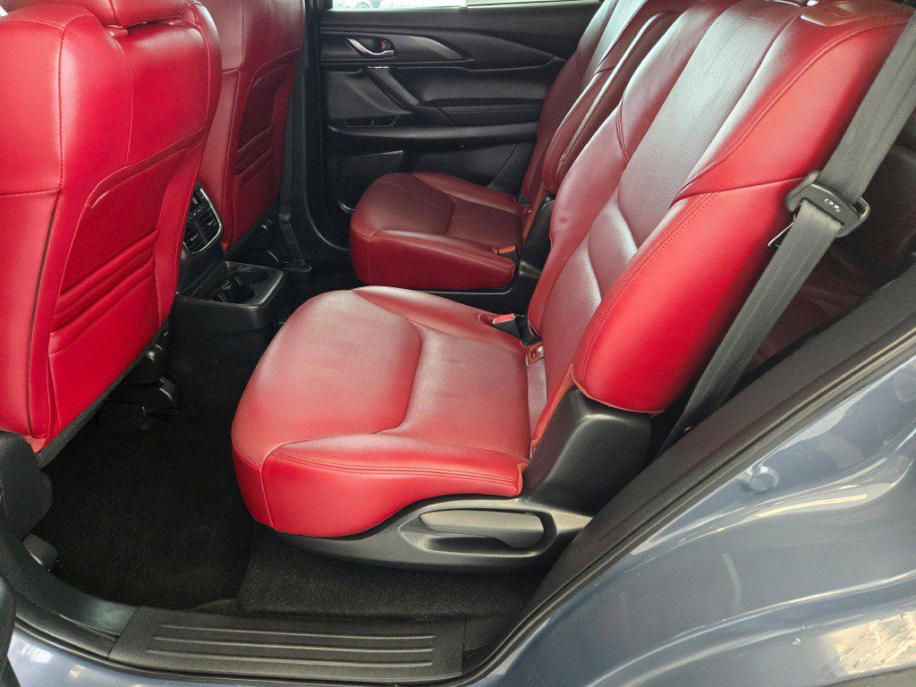 2023 Mazda CX-9 Carbon photo 18