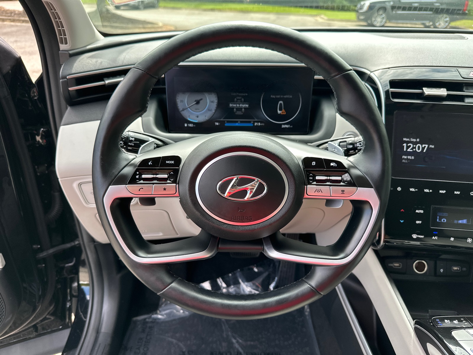 2022 Hyundai Tucson Limited photo 24