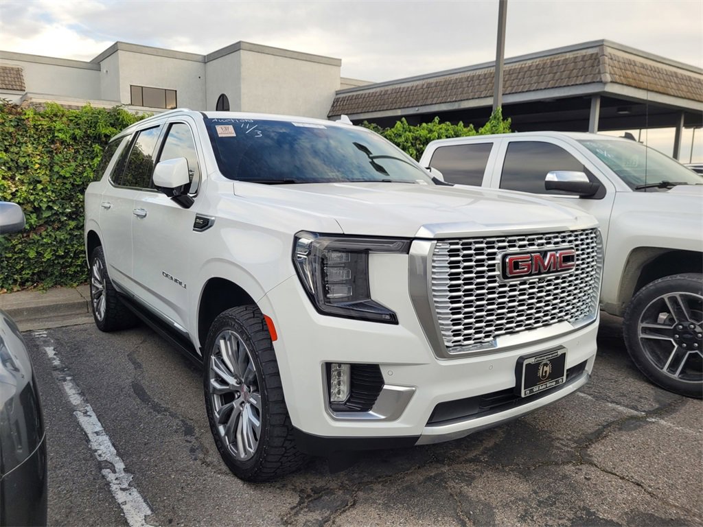 2025 Gmc Yukon Denali photo 3